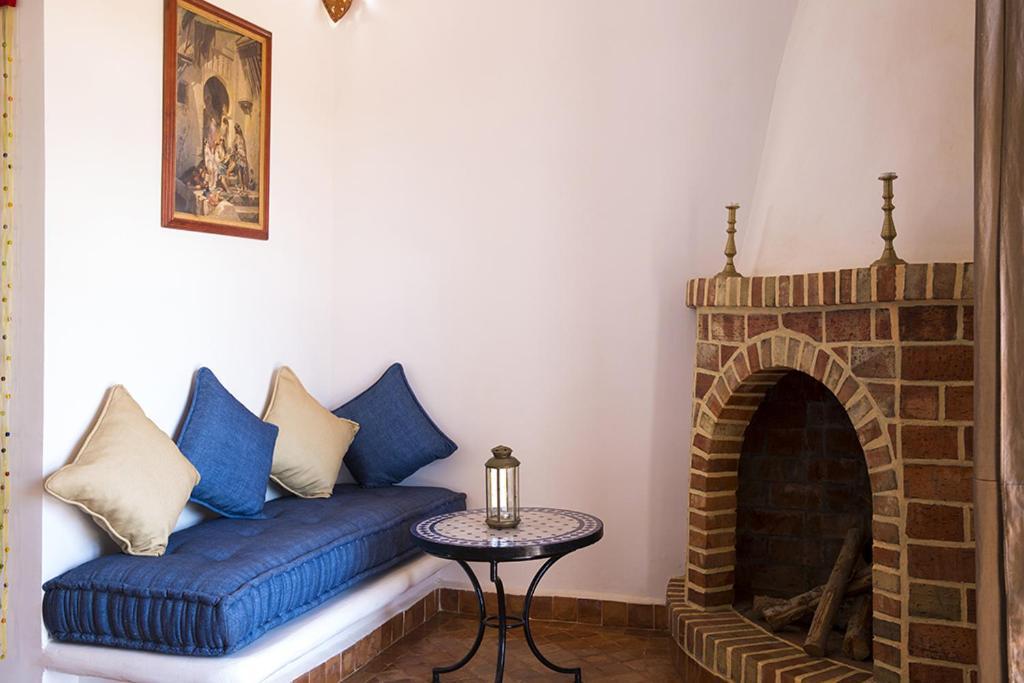 Riad Les Trois Merveilles 索维拉 外观 照片